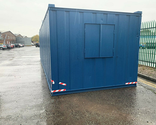side view of the portable office